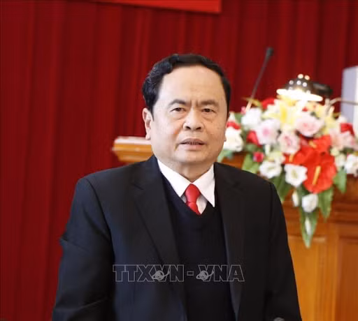 越南祖国阵线中央委员会主席向佛教大典致贺信 ảnh 1