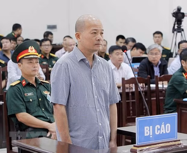 越南海军军种军事法院初审开庭 公开审理丁玉系和同案嫌犯 ảnh 1 越南海军军种军事法院初审开庭 公开审理丁玉系和同案嫌犯 ảnh 1