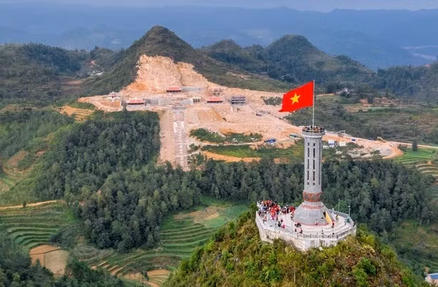 越南北部山区各省致力破解交通瓶颈 促进旅游产业发展 ảnh 2 越南北部山区各省致力破解交通瓶颈 促进旅游产业发展 ảnh 2