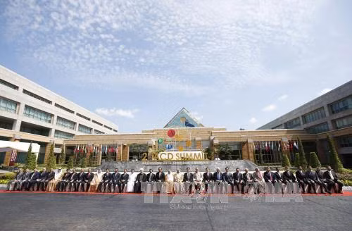 武德儋副总理会见斯里兰卡总统和卡塔尔副总理 ảnh 1 武德儋副总理会见斯里兰卡总统和卡塔尔副总理 ảnh 1
