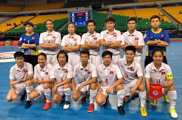 2018年亚洲女子五人制足球锦标赛:越南队晋级四分之一决赛 ảnh 1 2018年亚洲女子五人制足球锦标赛:越南队晋级四分之一决赛 ảnh 1