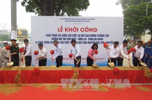 胡志明市建设两座立交桥 缓解新山一机场的拥堵现象 ảnh 1 胡志明市建设两座立交桥 缓解新山一机场的拥堵现象 ảnh 1