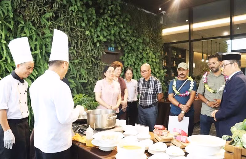 越南着力开发清真旅游市场 ảnh 2 越南着力开发清真旅游市场 ảnh 2