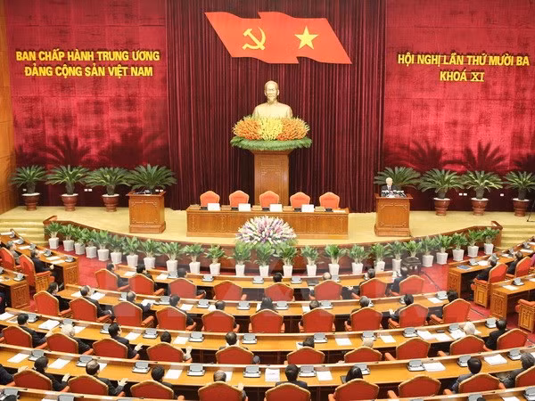 越共十一届中央委员会第十三次全体会议落下帷幕 ảnh 1