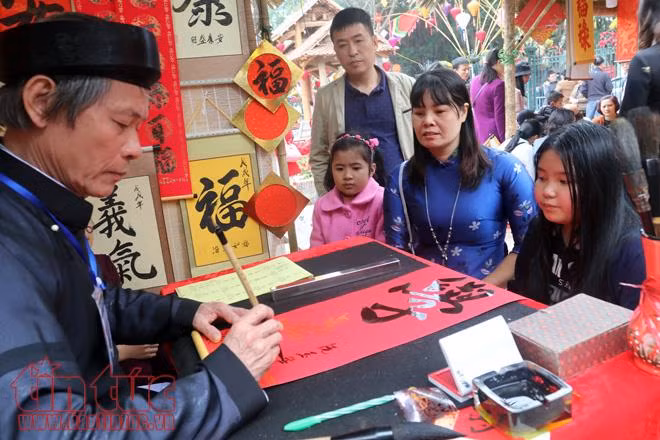 新春开笔礼——越南人祈求学有所成的美俗 ảnh 2 新春开笔礼——越南人祈求学有所成的美俗 ảnh 2