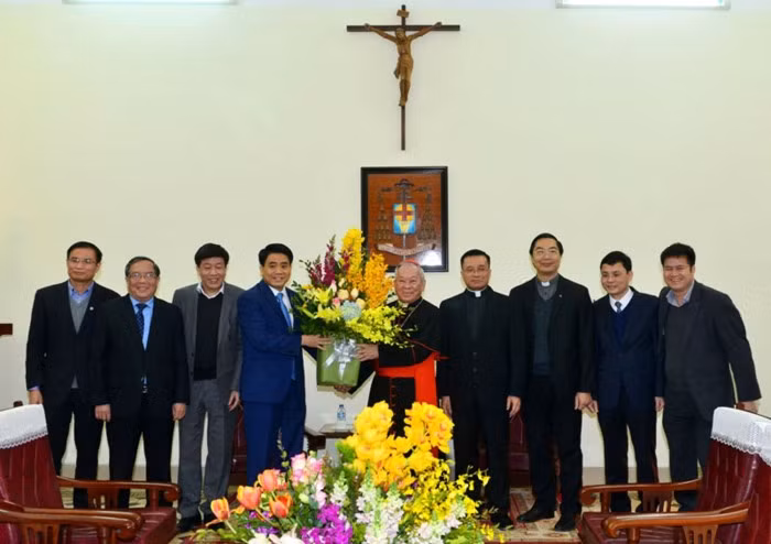 越南领导人春节前走访宗教团体和宗教活动场所 ảnh 1