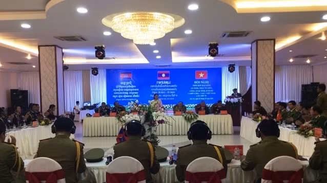 第四次确保越老柬三国边境地区安全秩序会议在嘉莱省召开 ảnh 1 第四次确保越老柬三国边境地区安全秩序会议在嘉莱省召开 ảnh 1