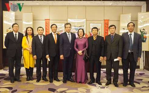 越南驻中国大使馆举行迎新春活动 ảnh 2 越南驻中国大使馆举行迎新春活动 ảnh 2
