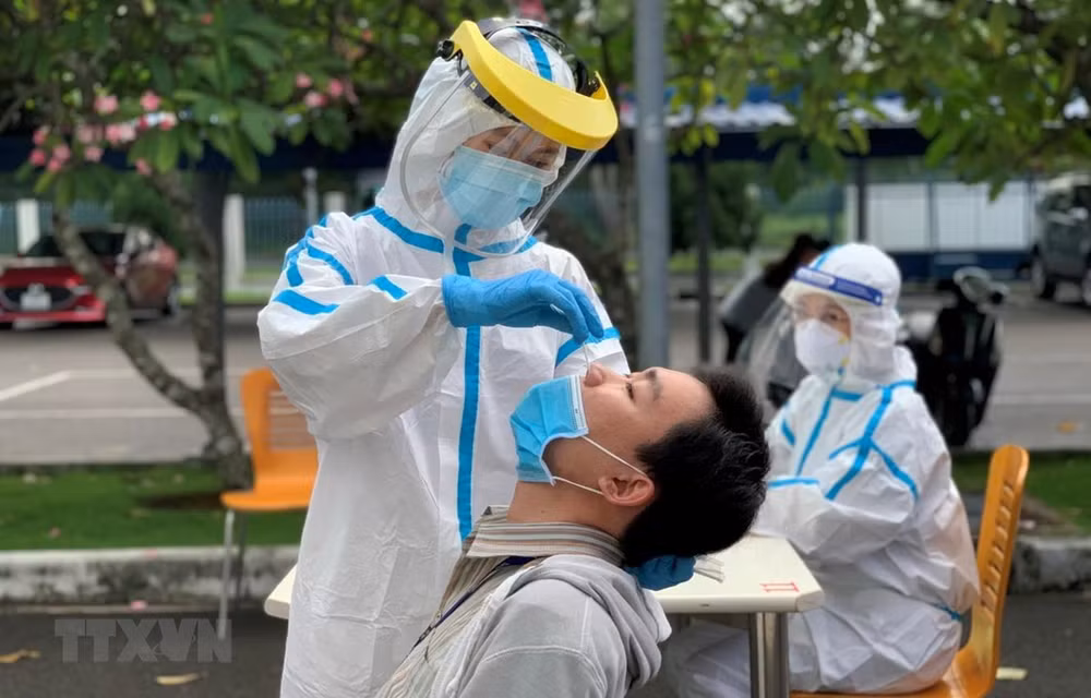 胡志明市市民助力市政府防控疫情 ảnh 1 胡志明市市民助力市政府防控疫情 ảnh 1