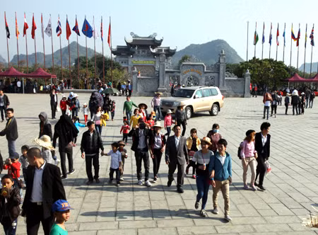 宁平省努力提高三谷碧洞旅游区的服务质量 ảnh 1