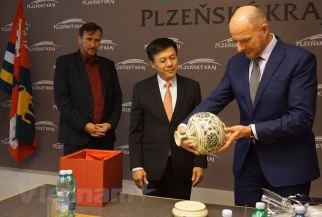 越南与捷克易研讨会——两国企业经贸合作平台 ảnh 1