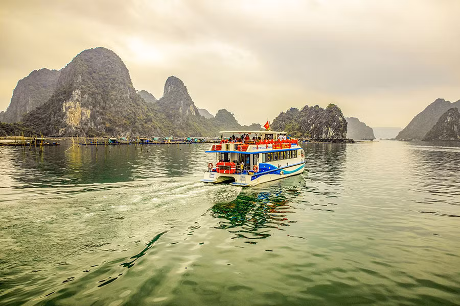 为旅游业率先实施经济绿色转型创造突破口 ảnh 2 为旅游业率先实施经济绿色转型创造突破口 ảnh 2