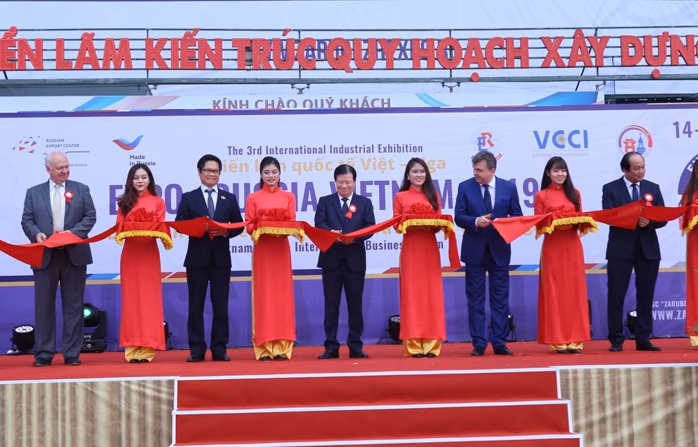 2019年越俄国际博览会:促进越俄经贸合作关系的良机 ảnh 1 2019年越俄国际博览会:促进越俄经贸合作关系的良机 ảnh 1