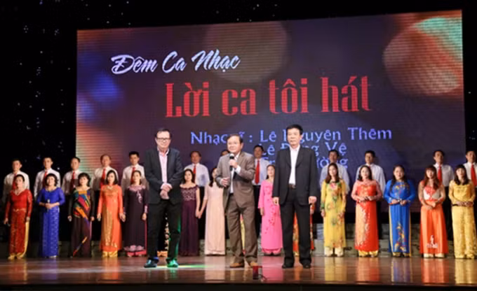 “2015年越南音乐奖”结果揭晓 ảnh 1 “2015年越南音乐奖”结果揭晓 ảnh 1