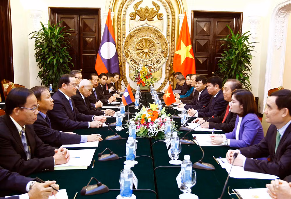 越南政府副总理张和平与老挝政府副总理宋赛 • 西潘敦举行会谈 ảnh 2 越南政府副总理张和平与老挝政府副总理宋赛 • 西潘敦举行会谈 ảnh 2