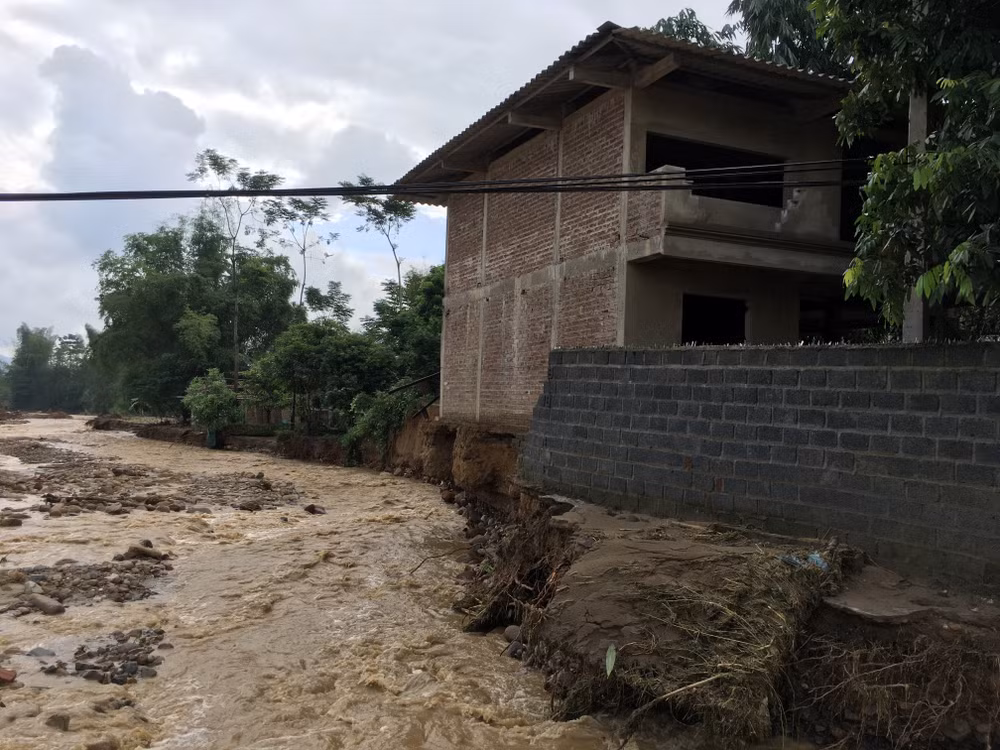 安沛省:洪水致28人死亡和失踪 ảnh 2 安沛省:洪水致28人死亡和失踪 ảnh 2
