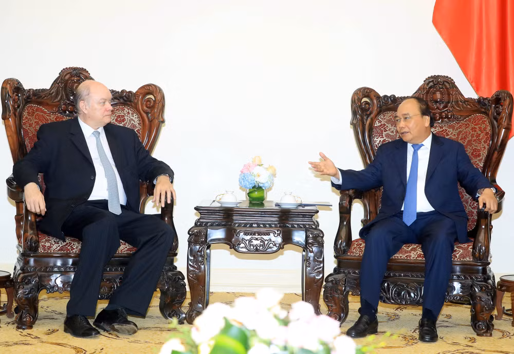 政府总理阮春福会见古巴外贸外资部长马尔米耶卡 ảnh 2 政府总理阮春福会见古巴外贸外资部长马尔米耶卡 ảnh 2