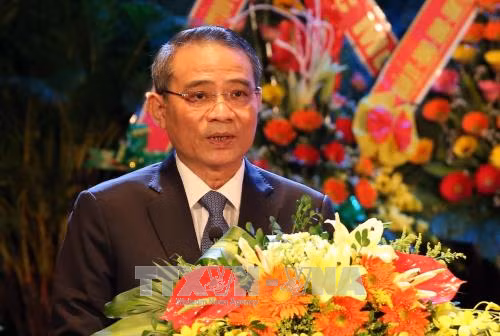 阮春福出席广南—岘港特区区委成立50周年纪念典礼 ảnh 3