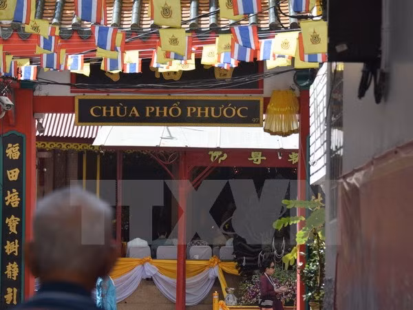 泰国两座越南寺庙新加悬挂越南语牌匾 ảnh 1