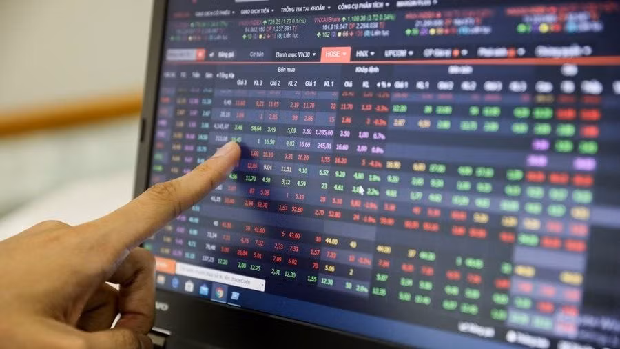 11月份HNX上的单日成交额环比增长56.5% ảnh 1