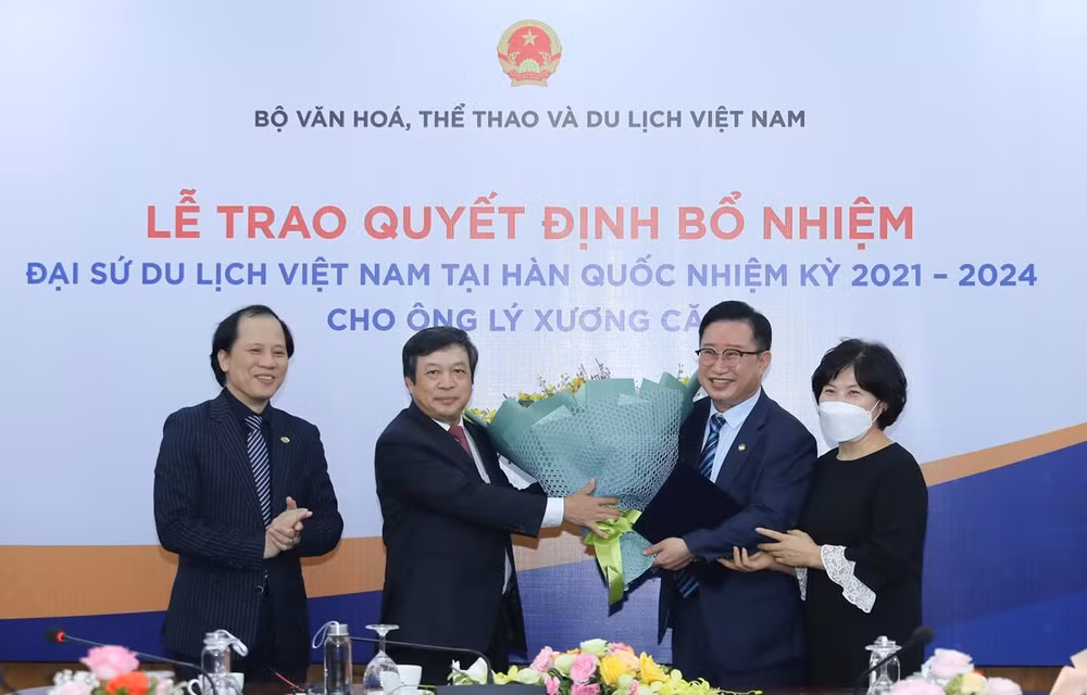 李昌根继续担任越南在韩国旅游大使 ảnh 1 李昌根继续担任越南在韩国旅游大使 ảnh 1