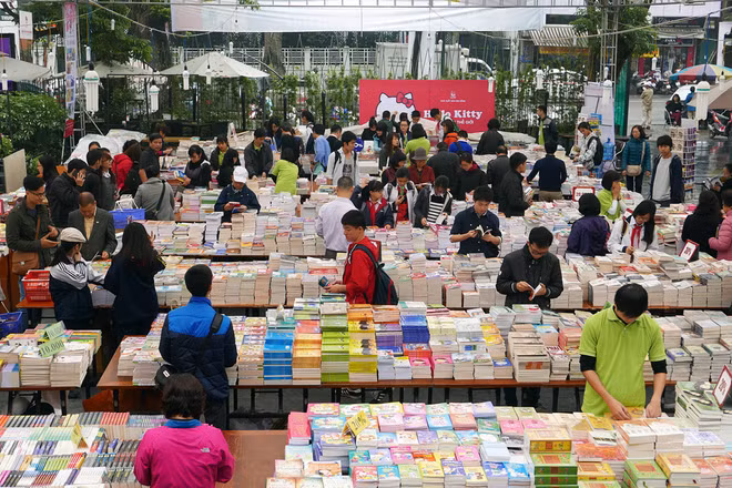 2017年春季图书节在河内开展 ảnh 1 2017年春季图书节在河内开展 ảnh 1