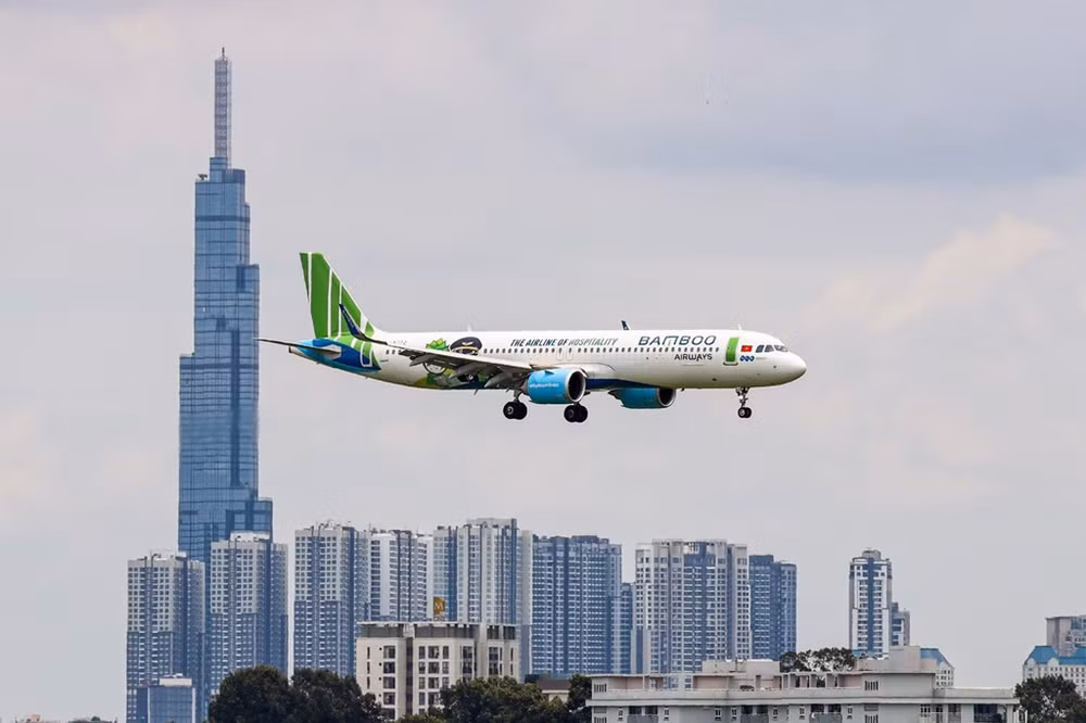 越竹自10月10日起恢复运营多条国内航线 ảnh 1