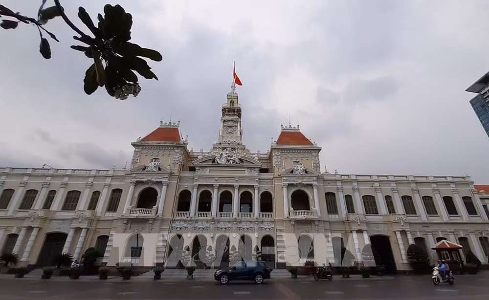 胡志明市将分三阶段推进旅游复苏 ảnh 1