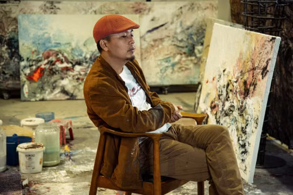 越南艺术家的首个个人展亮相意大利 ảnh 2