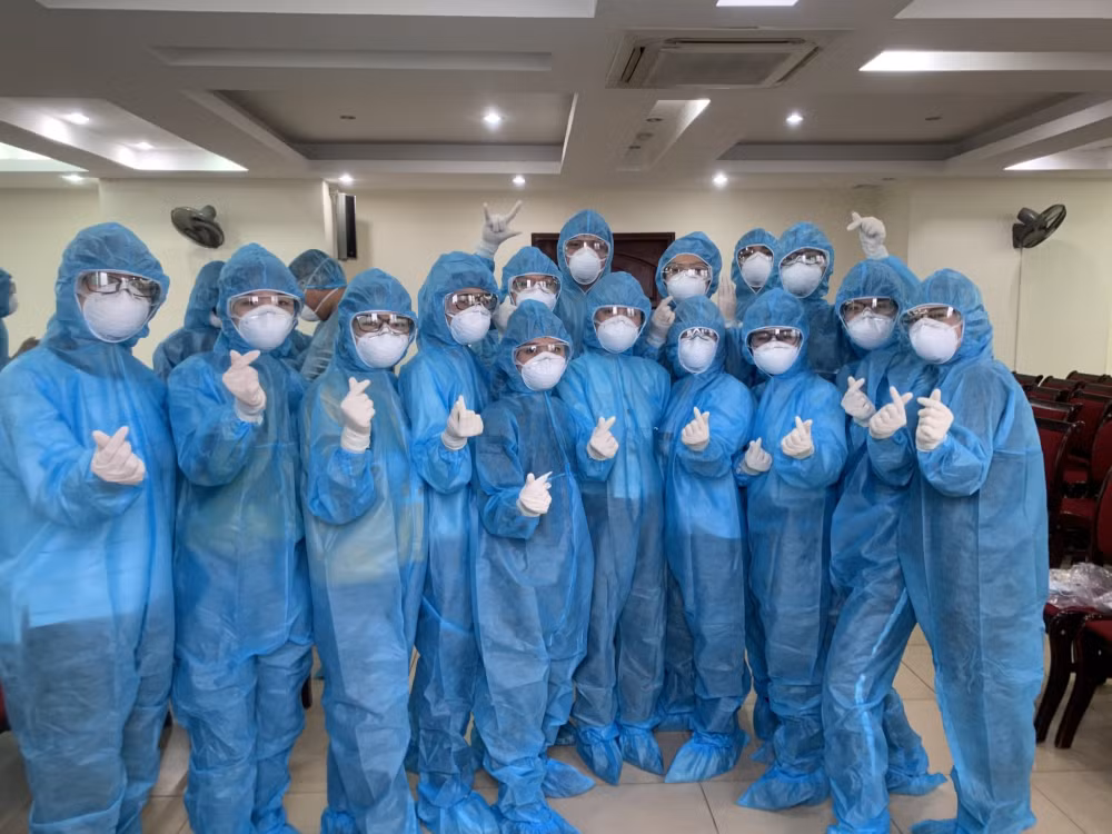 700多天“抗疫”及重要里程碑 ảnh 1 700多天“抗疫”及重要里程碑 ảnh 1