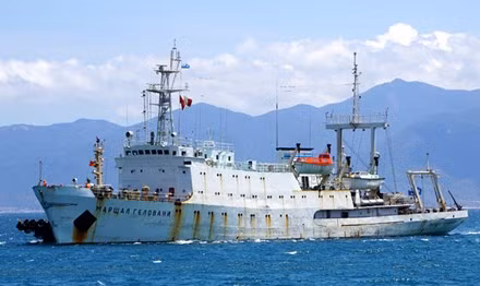俄太平洋舰队水文测量船访问庆和省 ảnh 1