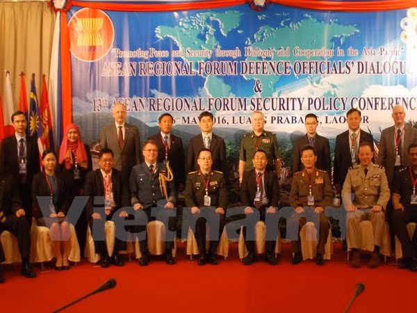 东盟地区论坛国防官员对话会在老挝开幕 ảnh 1 东盟地区论坛国防官员对话会在老挝开幕 ảnh 1