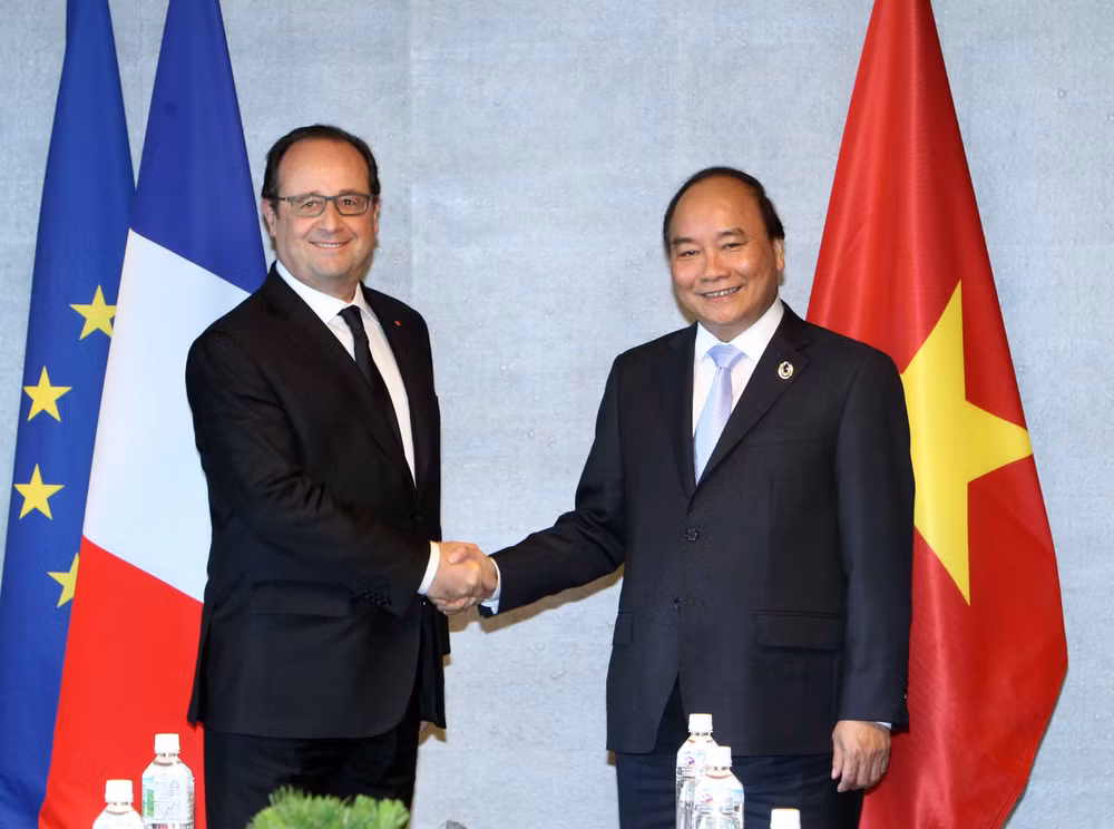 越南政府总理阮春福七国集团峰会期间与各国元首举行双边会晤 ảnh 1 越南政府总理阮春福七国集团峰会期间与各国元首举行双边会晤 ảnh 1