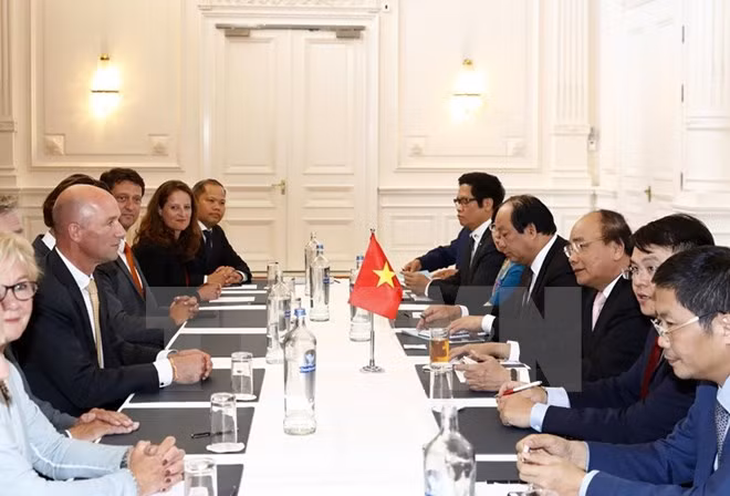 阮春福总理会见荷兰部分协会和知名企业高层 ảnh 2 阮春福总理会见荷兰部分协会和知名企业高层 ảnh 2