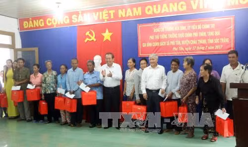 张和平:朔庄省需努力落实好民族政策和做好减贫工作 ảnh 2 张和平:朔庄省需努力落实好民族政策和做好减贫工作 ảnh 2