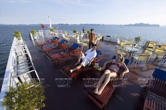 下龙湾游船之旅 ảnh 3