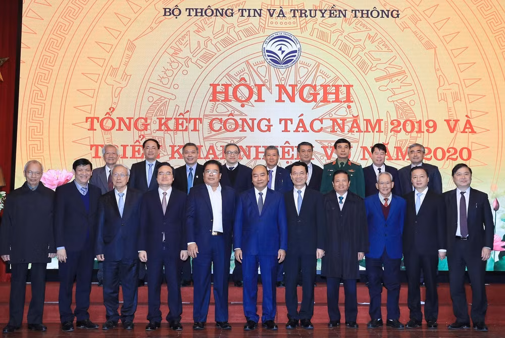 阮春福总理:须贯彻执行到2025年全国新闻宣传管理和发展规划 ảnh 2 阮春福总理:须贯彻执行到2025年全国新闻宣传管理和发展规划 ảnh 2