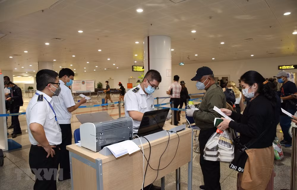 新冠肺炎疫情:继续对第21例患者进行流行病学调查 ảnh 1 新冠肺炎疫情:继续对第21例患者进行流行病学调查 ảnh 1