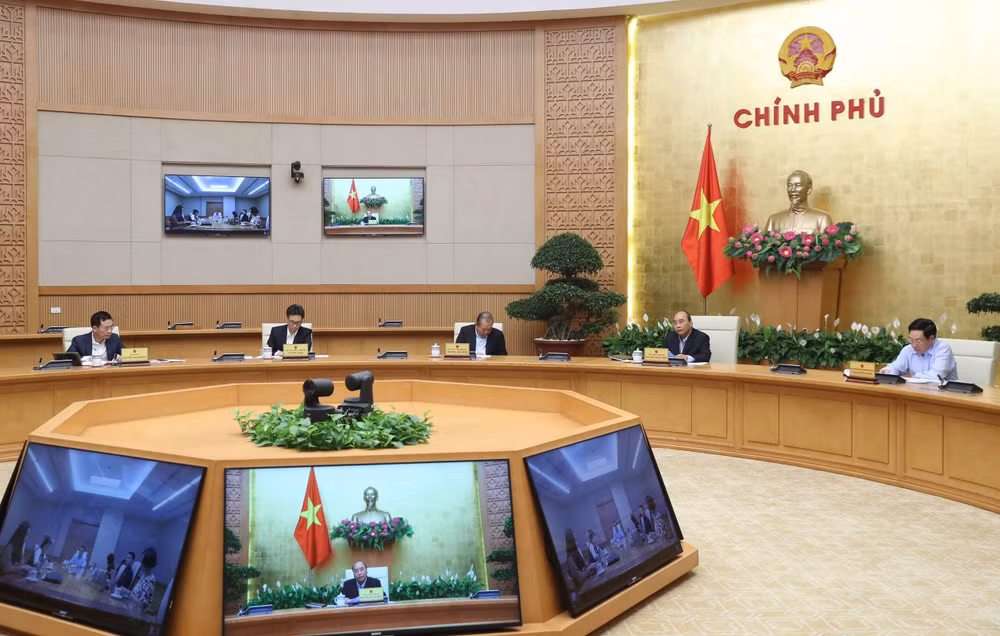 政府总理阮春福要求关闭不必要的服务 减少聚集性活动 ảnh 1 政府总理阮春福要求关闭不必要的服务 减少聚集性活动 ảnh 1