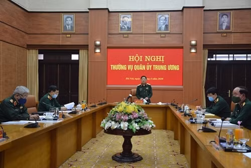 中央军委常委会指导继续加强新冠肺炎疫情防控措施 ảnh 1