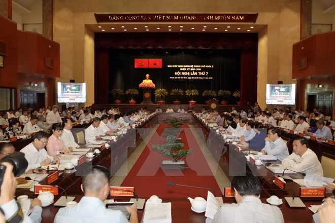 胡志明市致力落实七大突破计划进一步提高市民生活质量 ảnh 1 胡志明市致力落实七大突破计划进一步提高市民生活质量 ảnh 1