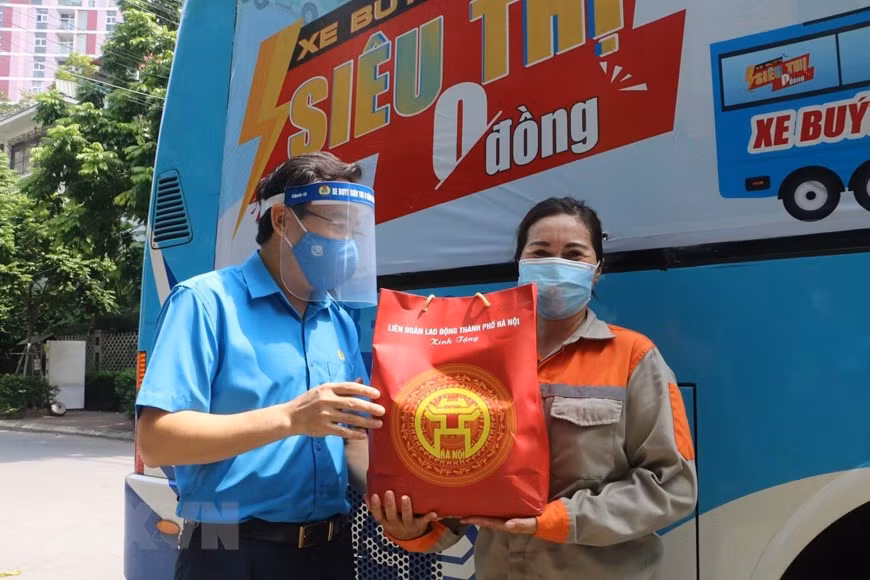 使用30万亿越盾失业保险基金结余支持受疫情影响企业和劳动者 ảnh 2
