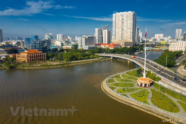 新冠肺炎疫情:胡志明市按每个地方的特定条件调整社交距离措施 ảnh 1 新冠肺炎疫情:胡志明市按每个地方的特定条件调整社交距离措施 ảnh 1