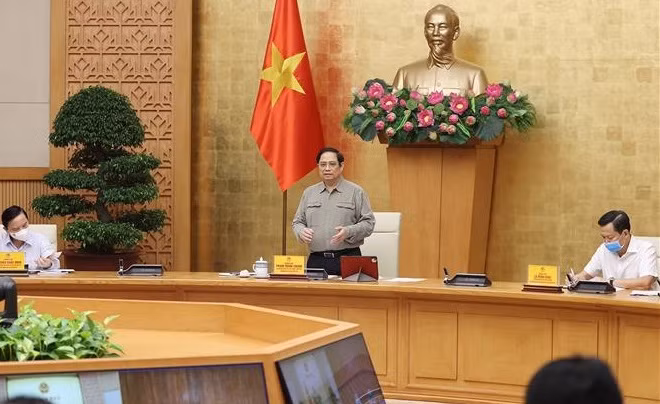 政府总理范明政:继续从严从紧抓好疫情防控措施 ảnh 1 政府总理范明政:继续从严从紧抓好疫情防控措施 ảnh 1