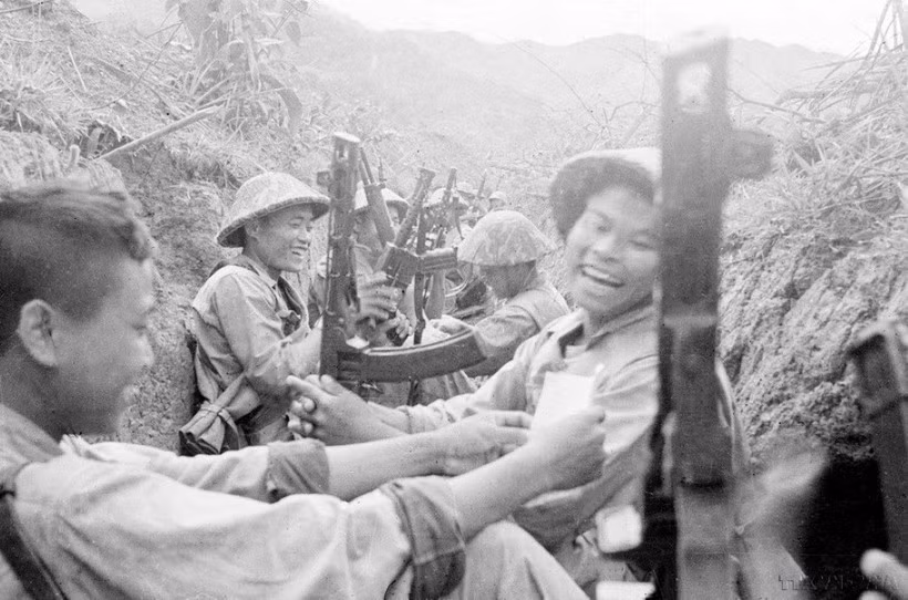 奠边府大捷70周年:电影展和放映活动在奠边省和胡志明市举行 ảnh 1 奠边府大捷70周年:电影展和放映活动在奠边省和胡志明市举行 ảnh 1