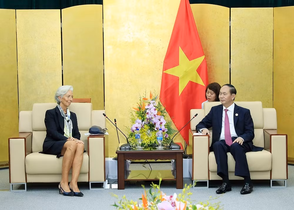 越南国家主席陈大光会见国际货币基金组织总裁克里斯蒂娜•拉加德 ảnh 1 越南国家主席陈大光会见国际货币基金组织总裁克里斯蒂娜•拉加德 ảnh 1