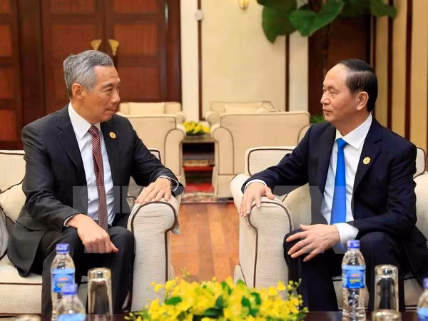越南国家主席陈大光会见新加坡总理李显龙 ảnh 2 越南国家主席陈大光会见新加坡总理李显龙 ảnh 2