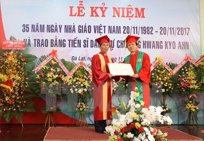 大叻大学向原韩国总理黃教安授予名誉博士学位 ảnh 1