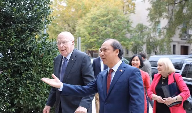 美国参议院议长帕特里克·约瑟夫·莱希望加强美越青年交流 ảnh 1 美国参议院议长帕特里克·约瑟夫·莱希望加强美越青年交流 ảnh 1
