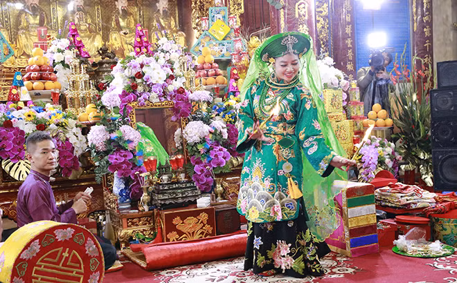 跳神礼仪演唱——信封圣母信仰中的特殊礼仪 ảnh 1 跳神礼仪演唱——信封圣母信仰中的特殊礼仪 ảnh 1